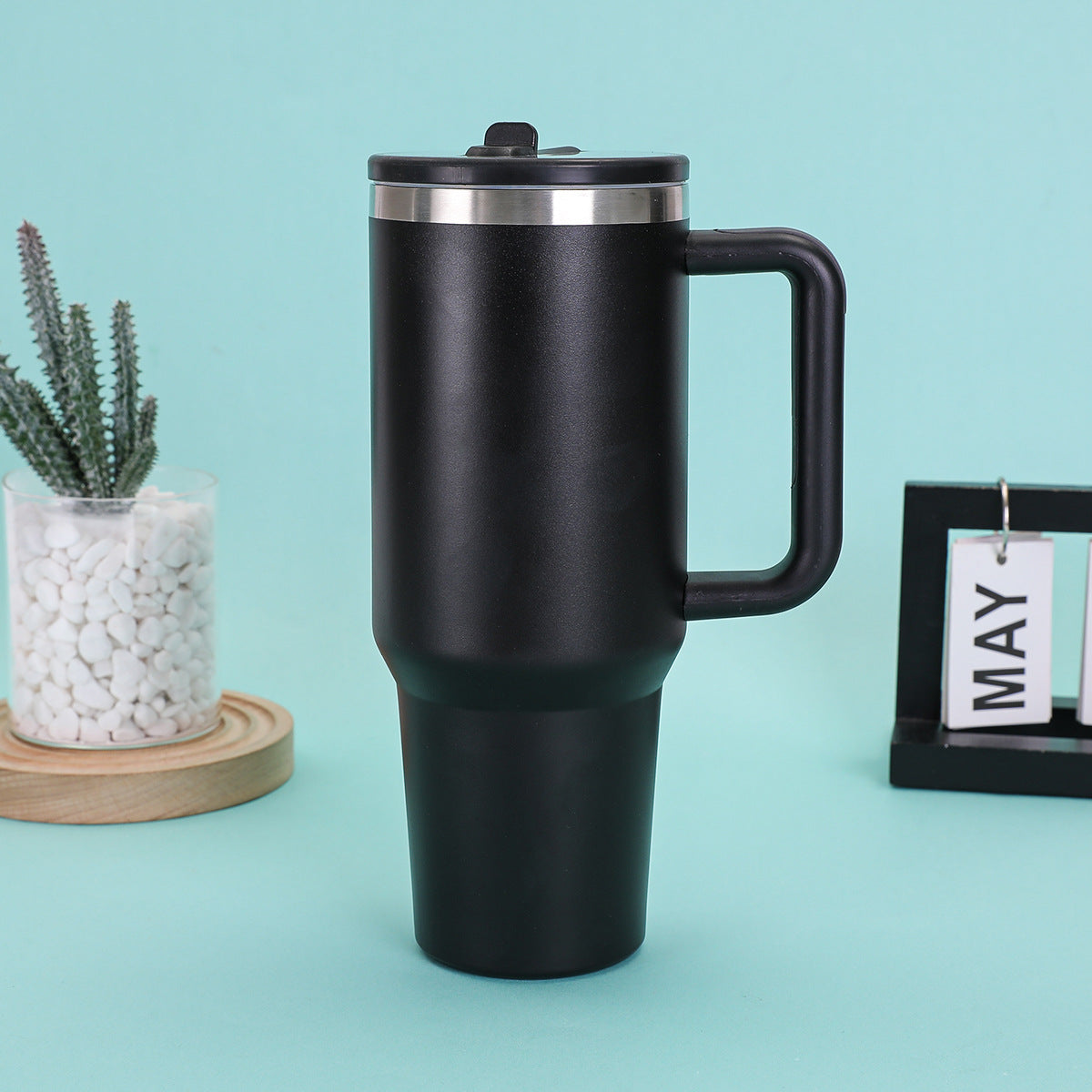 Water bottle with thermos function, straw and carrying handle, 1.18 L capacity